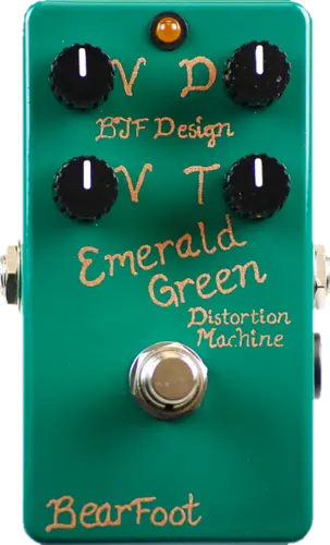 Emerald Green Distortion